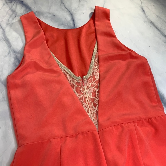 Astr the Label Coral Lace Open Back Romper - Picture 4 of 8